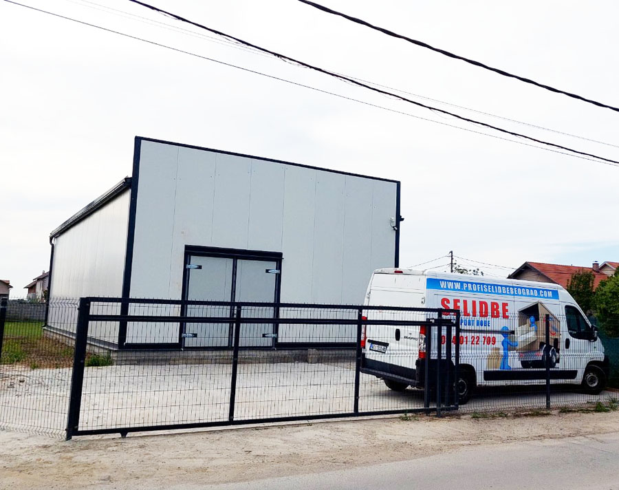 Skladištenje stvari i selidbe u Beogradu - Kombi i kamionske selidbe Beograd